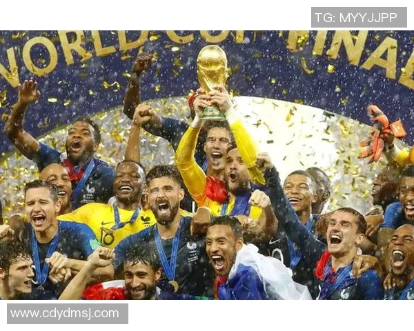 足球巨星们的霸气庆祝瞬间展现激情与荣耀的完美结合