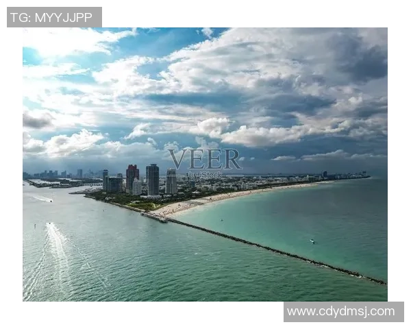 足球明星迈阿密的魅力与风采全景展示及精彩瞬间图片分享